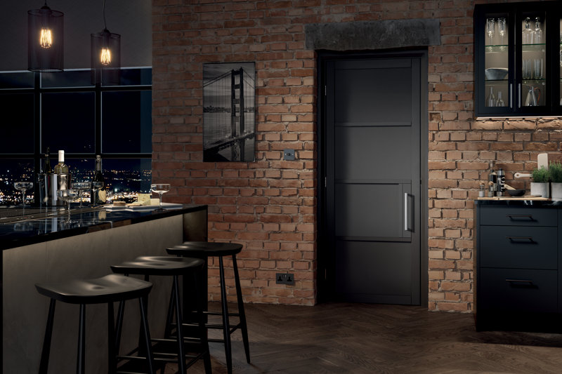 Black-Chelsea-4P-LifeStyle Black-Chelsea-4P-LifeStyle